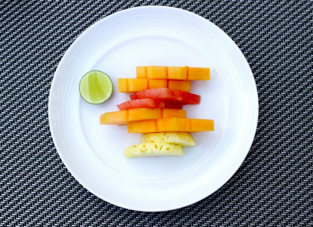 Tropical fruit breakfast · Nick Agus Arya / Unsplash